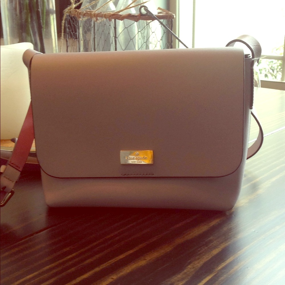 Kate spade purse